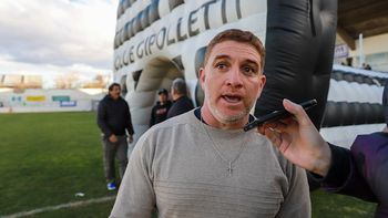 El DT del albinegro dialogó con LM Cipolletti y opinó del primer triunfo en la zona Campeonato. El DT del albinegro dialogó con LM Cipolletti y opinó del primer triunfo en la zona Campeonato.