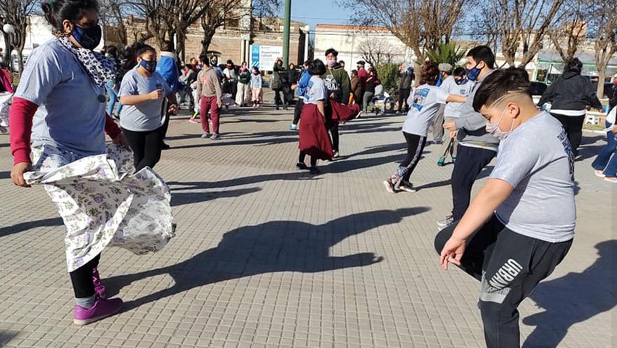 Odarda pide que se cumpla la ley que establece la enseñanza del folclore en las instituciones educativas de la provincia.&nbsp;