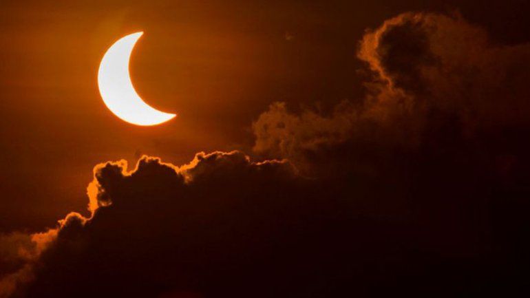 El eclipse solar dejar&aacute; en penumbra a Neuqu&eacute;n.
