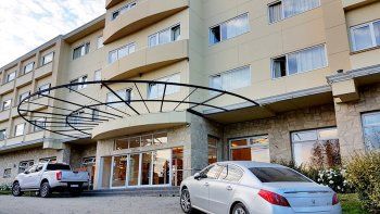 hotel pioneros bariloche.jpg