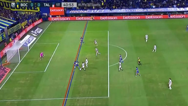 Cavani ponía el 1 a 0 para Boca