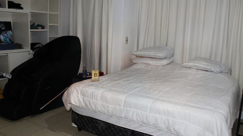 Se conocieron más fotos de cómo se veía la casa donde murió Maradona. Foto: TN | LMCipolletti.com Se conocieron más fotos de cómo se veía la casa donde murió Maradona. Foto: TN