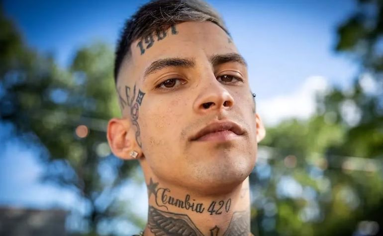 L-Gante hizo un inesperado pedido a sus fans.