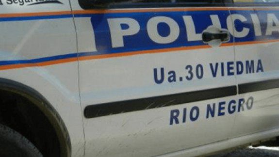 Balearon una casa y un auto en el barrio Santa Clara. Investigan desde la Comisaría 30.&nbsp;