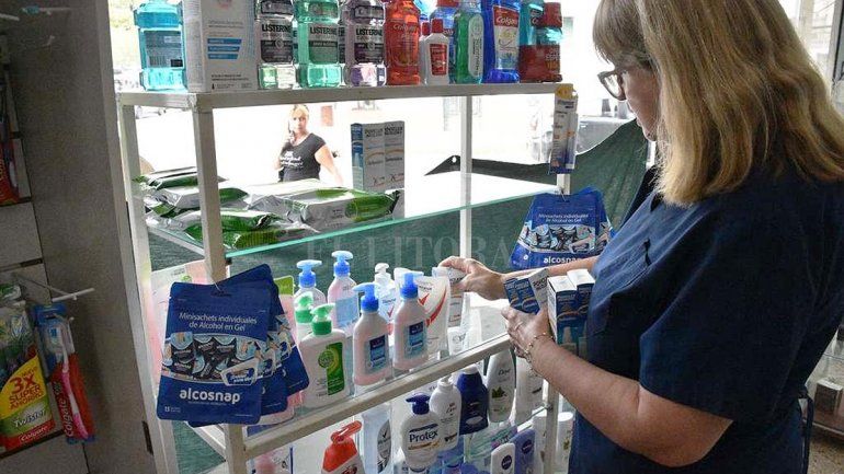 Control y sanción para las farmacias que aumenten el precio del alcohol en gel