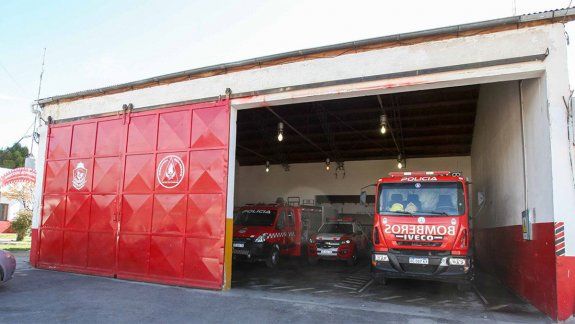 Explosión: hay seis bomberos heridos y llega más personal