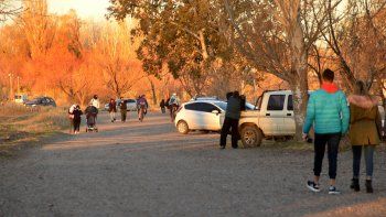 la pandemia retrocedio al ritmo de contagios de abril