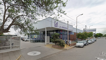 El hurto en Allen fue sobre el supermercado ubicado en Juan B. Justo y Don Bosco.