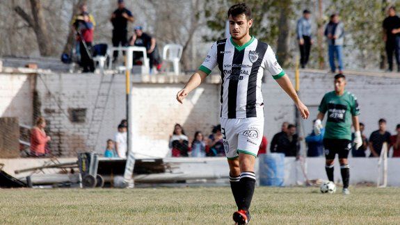 Morales no había viajado a Viedma y el domingo jugó 45 minutos.