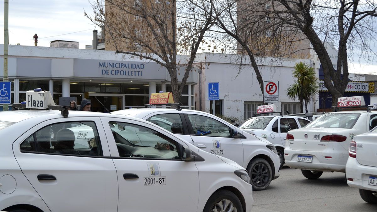 Febrero inicia con una suba en las tarifas de los taxis en Cipolletti.
