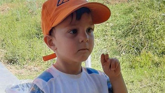 Sumaron perros de la Policía a la búsqueda del nene