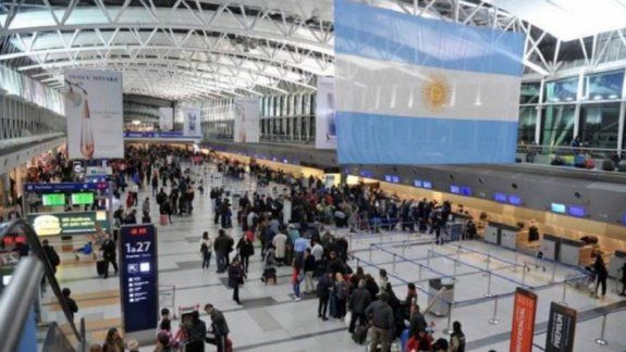 Cipoleña que vino de España dio positivo y quedó aislada 