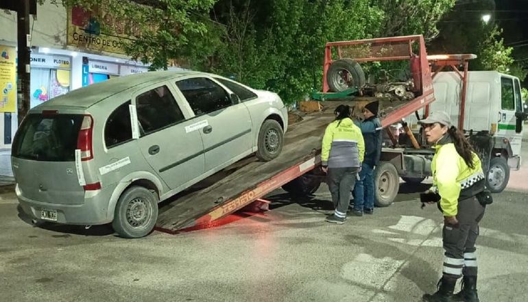 Uno de los vehículos secuestrados por alcoholemia positiva.