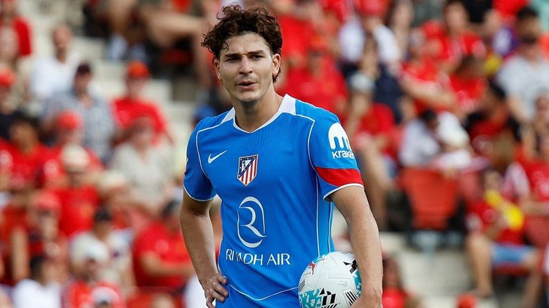 Julián Álvarez no ocultó su enojo.