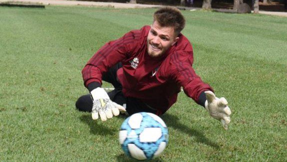 Centurión tendrá su debut internacional en River