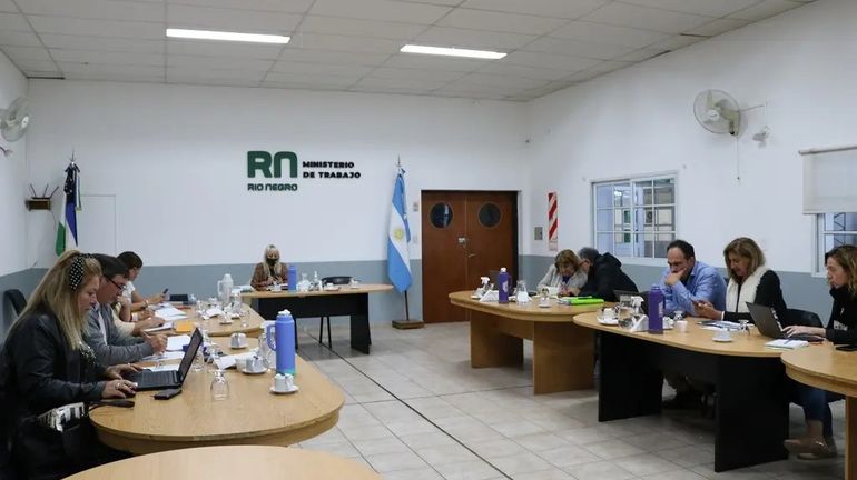 El Gobierno presentó nueva propuesta salarial a la Unter