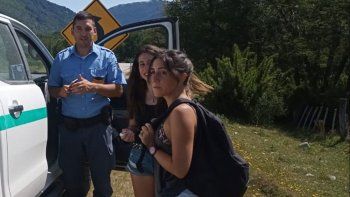 hallaron a las jovenes turistas desaparecidas en siete lagos