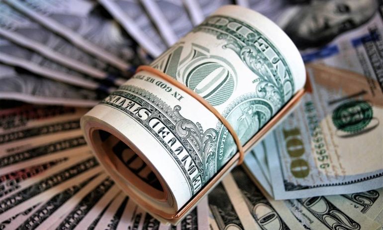 A cuánto estiman los analistas que llegará el dólar este año