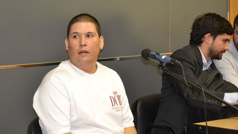 Gonzalo Segovia, el acusado por haber participado en el femicidio de Silvia Cabañares, seguirá detenido en prisión preventiva.&nbsp;