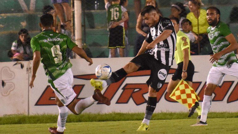 La regularidad asoma  bajo la misma fórmula