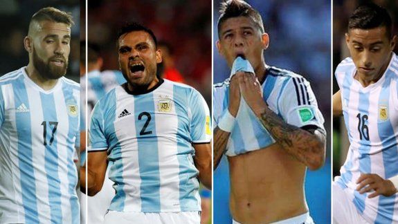 Nicolás Otamendi, Gabriel Mercado, Marcos Rojo y Ramiro Funes Mori.