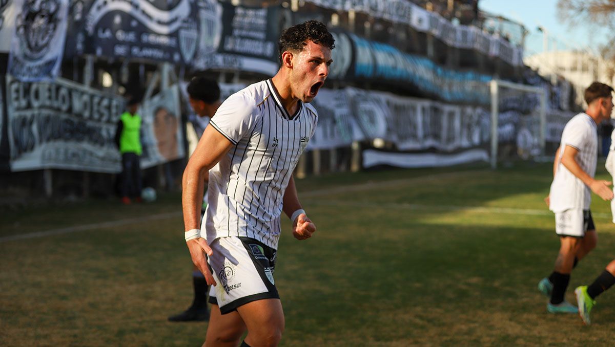 Federico Acevedo no renovará con el Club Cipolletti.
