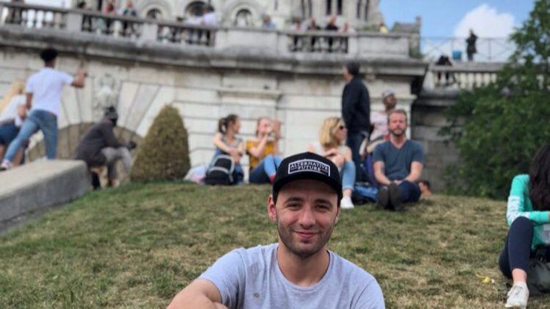 El cipoleño Francisco Romero inició un viaje por todo el continente europeo y lo culminará en el Mundial de Rusia. Su sueño es volver con la copa.