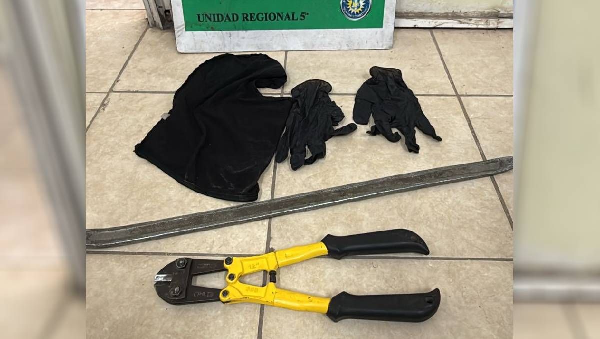 Lo atraparon con una barreta y una herramienta para cortar candados