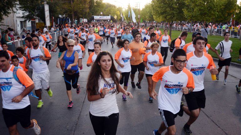 La marea multicolor regaló una imagen de contagiosa alegría a todos los testigos de la prueba.