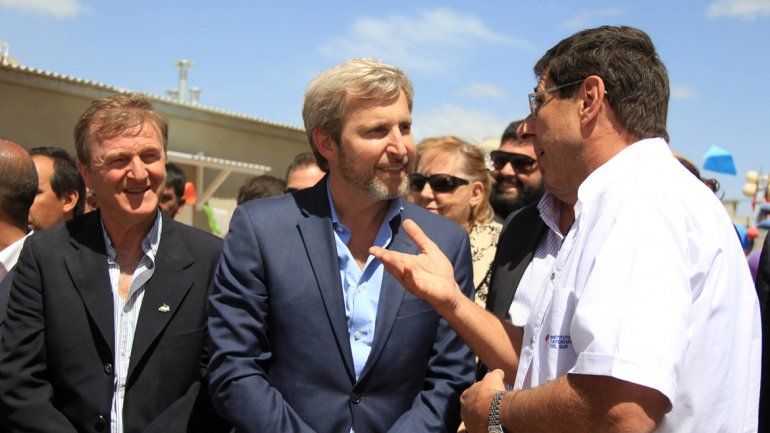 Frigerio dijo que no se prevé ayuda nacional para el bono de fin de año.