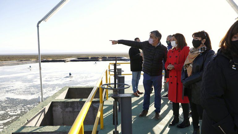 La gobernadora recorrió la nueva planta cloacal de Las Grutas