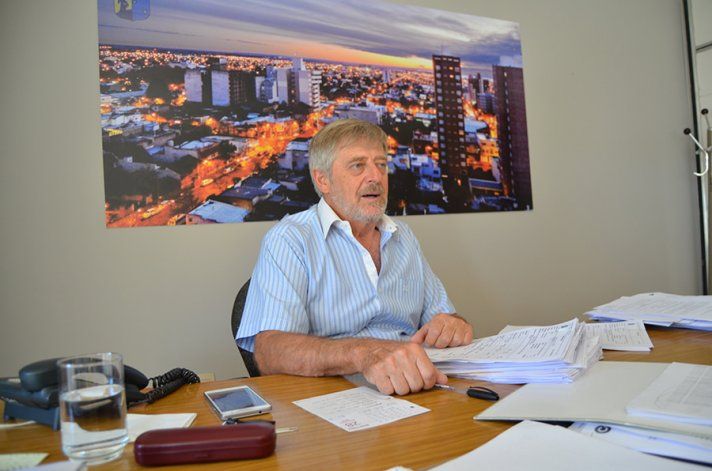 Controlarán a los vehículos municipales con GPS