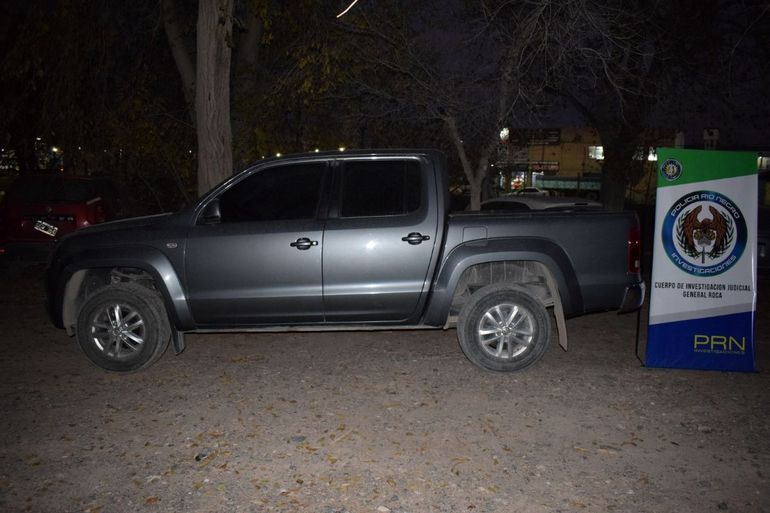 Investigan banda que roba autos en Neuquén y los desmantela en Río Negro