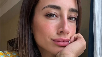 quien es laura belen arrieta, la azafata acusada de entrar al pais con 10 valijas sin declarar