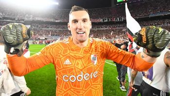 cual es el nuevo record que batio franco armani en el arco de river