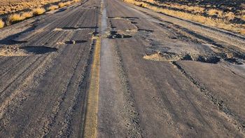 Chubut: por el estado de la Ruta 40, debieron habilitar un desvío por ripio.