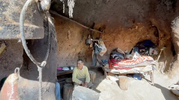 pedro luca, el tucumano de 87 anos que vive solo en una cueva: su novelesca historia
