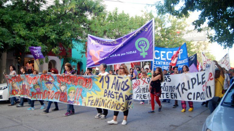 Marcharon por el centro para pedir justicia a 19 años del primer triple crimen