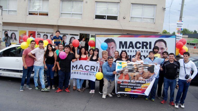 Así festejaron los cipoleños en el búnker de Cambiemos