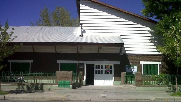 La Escuela 33 fue la primera escuela de Cipolletti.