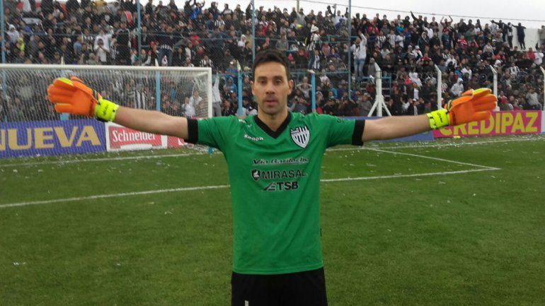 Alasia, emocionado luego del triunfo ante Arsenal: fue una fiesta, me encantó