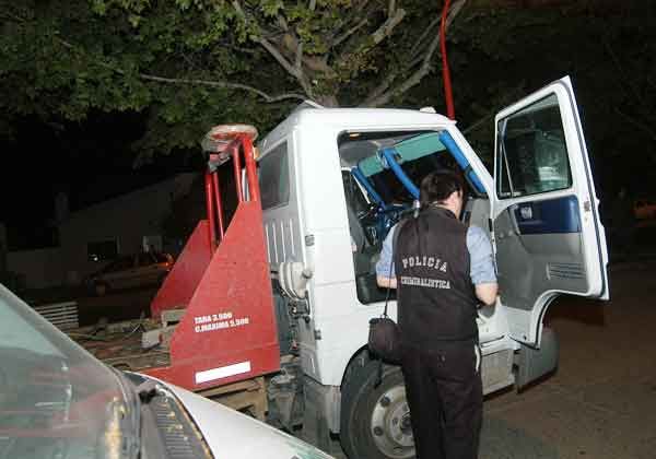 Rena seguirá detenido