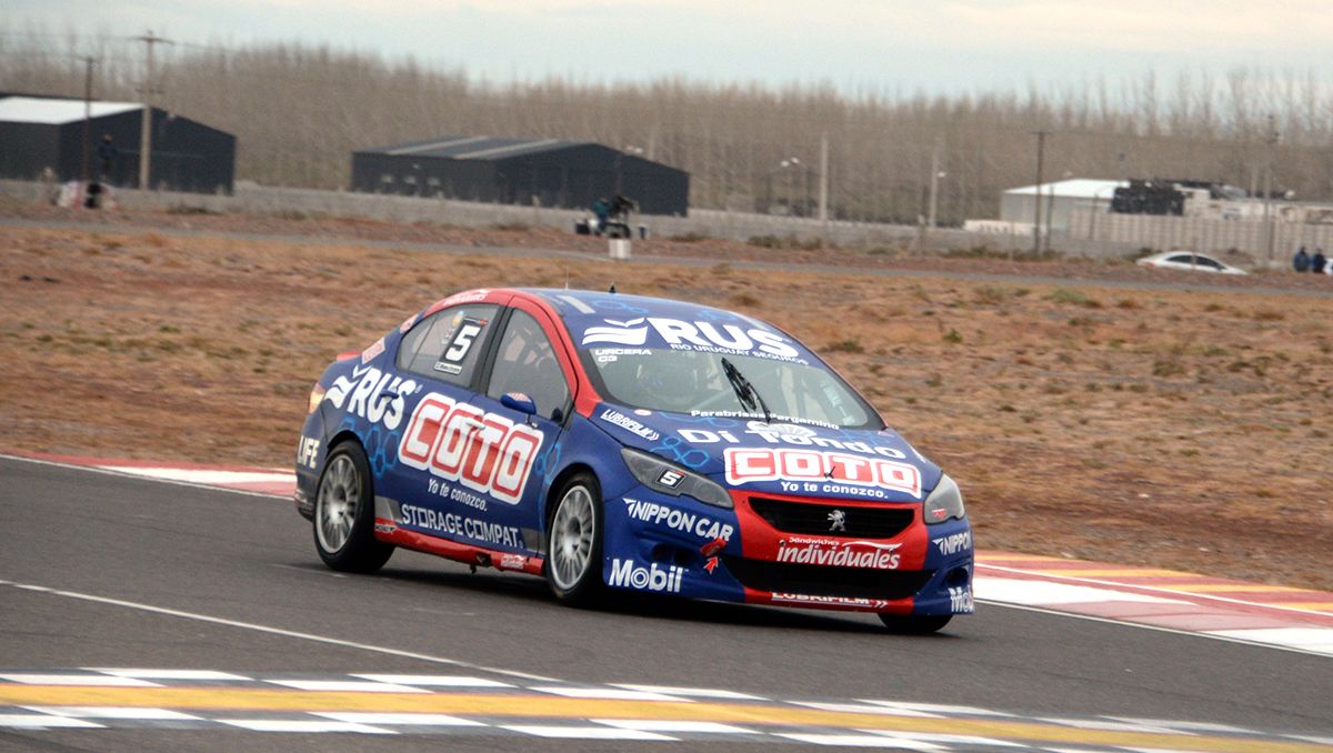 Manu Urcera clasificó en el Top 5 del Turismo Nacional