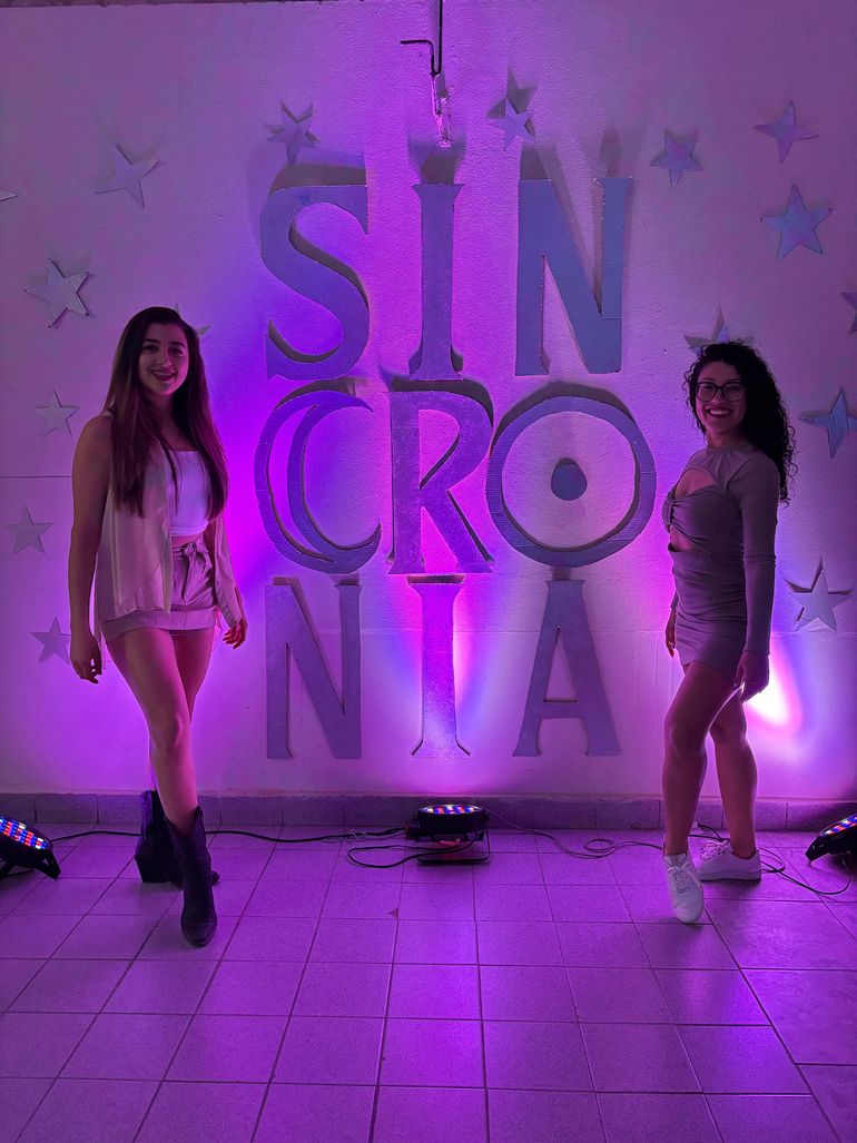 Sincronía Productora llega con el Campeonato Argentino de Bailes Latinos este sábado 27. 