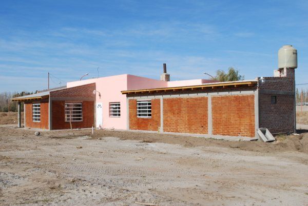Fernández Oro cuenta con una nueva guardería municipal