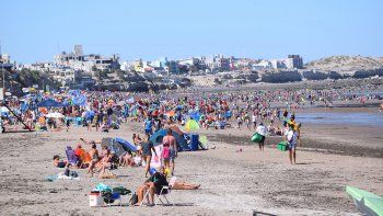 Angel De Brito Se Tomo Vacaciones Y Aparecio En Las Grutas