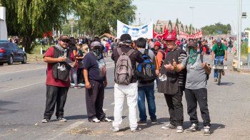 cipolenos antipiquetes: quieren que la policia evite los cortes