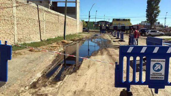 Notificaron a empresa por derrame de aceites a metros de la Ruta 22
