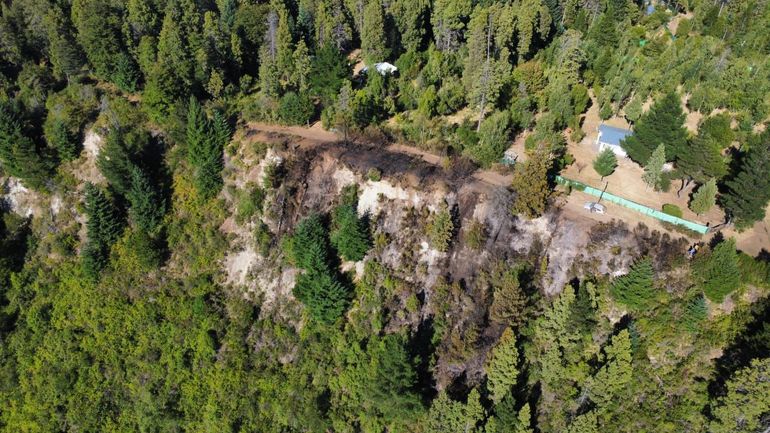 El incendio en Bariloche fue controlado rápidamente, informó el Gobierno de Río Negro. 