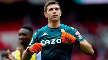 El Dibu Martínez podría salir del Aston Villa en este mercado. El Dibu Martínez podría salir del Aston Villa en este mercado.